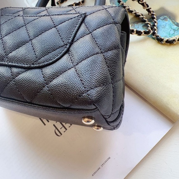 Chanel Mini Flap Bag With Top Handle Caviar & Gold-Tone Metal Black - Picture 5 of 12